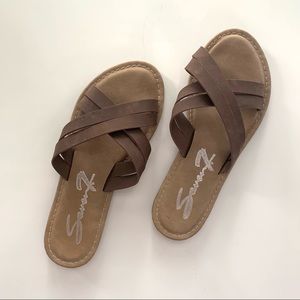 🛑 SOLD 🛑 Seven7 Tan TIA Sandal Slides